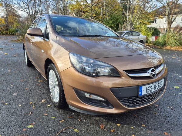 Opel Astra Hatchback, Diesel, 2015, Brown