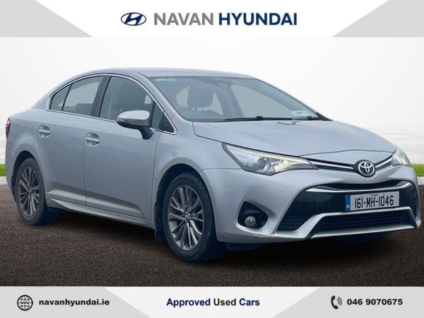 Toyota Avensis Saloon, Diesel, 2016, Silver