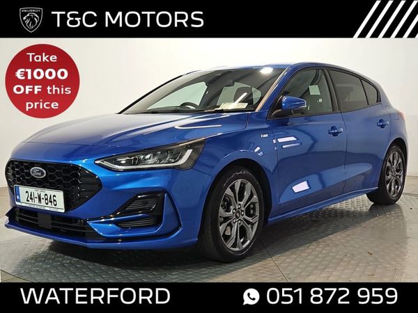 Ford Focus Hatchback, Petrol, 2024, Blue