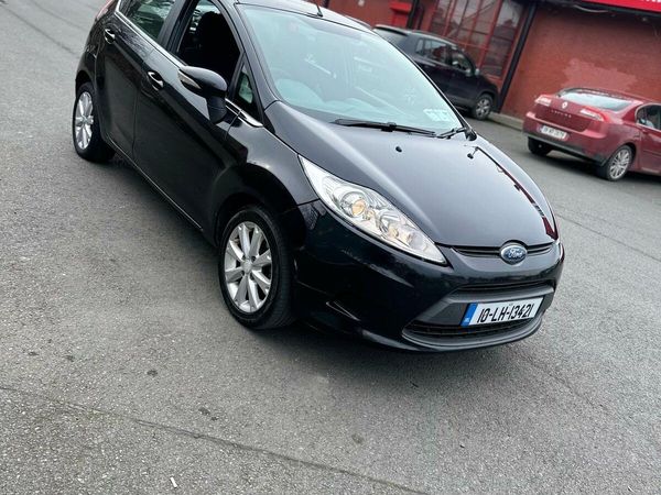 Ford Fiesta Hatchback, Petrol, 2010, Black