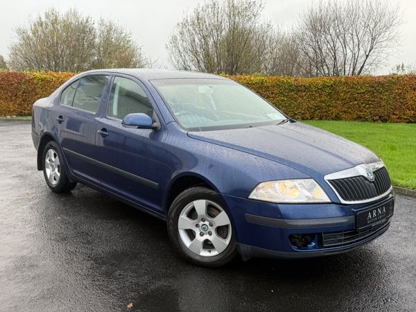 Skoda Octavia Hatchback, Diesel, 2008, Blue