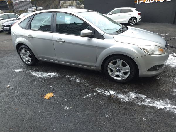 Ford Focus Hatchback, Diesel, 2009, Silver