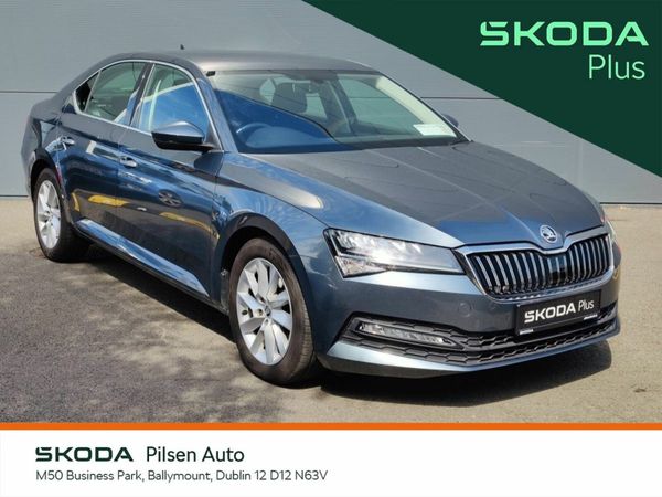Skoda Superb Hatchback, Petrol, 2021, Grey
