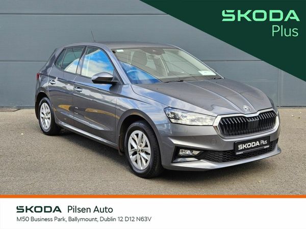 Skoda Fabia Hatchback, Petrol, 2022, Grey
