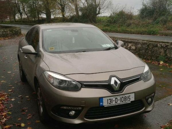 Renault Fluence Saloon, Diesel, 2013, Gold