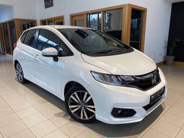 Honda Jazz Hatchback, Petrol, 2018, White