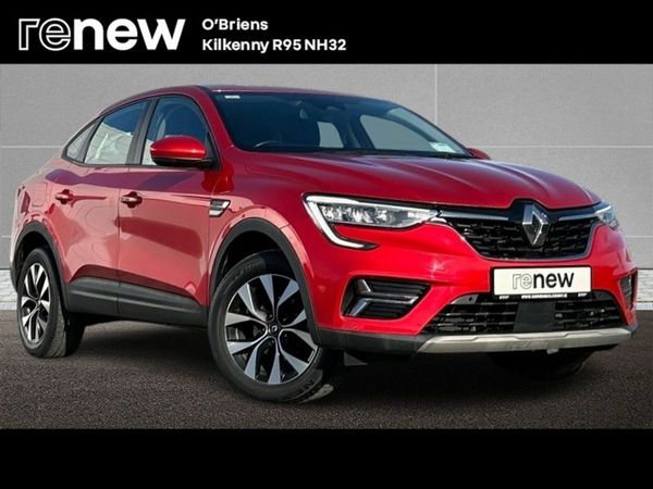 Renault Arkana Hatchback, Petrol, 2022, Red