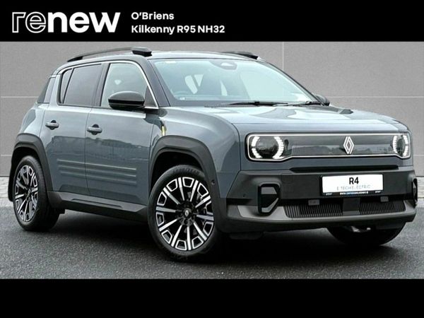 Renault 4 Hatchback, Electric, 2026, Grey