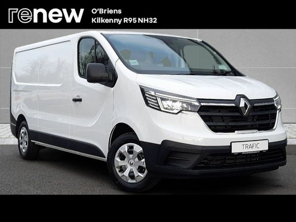 Renault Trafic MPV, Diesel, 2026, White