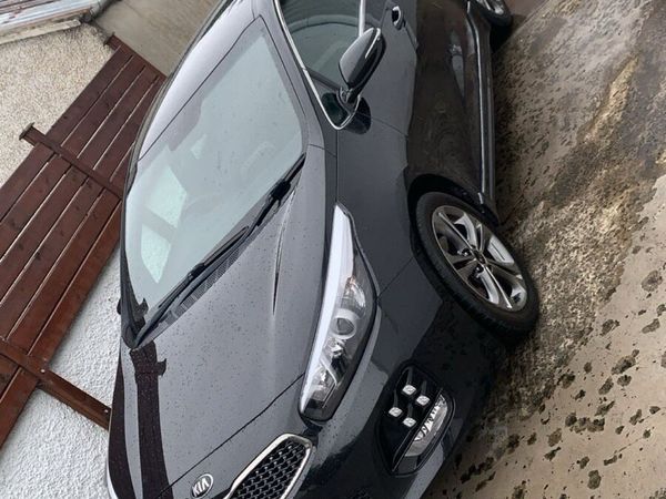 Kia Ceed Hatchback, Diesel, 2017, Black