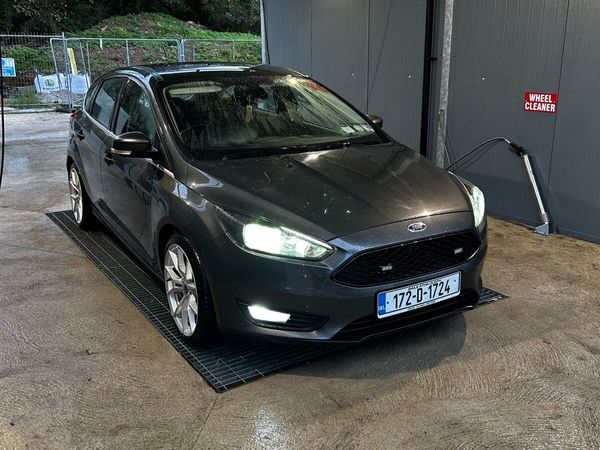 Ford Focus Hatchback, Diesel, 2017, Grey