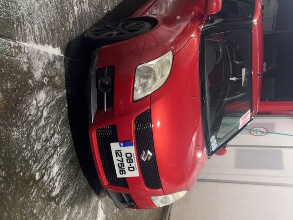 Suzuki Swift Hatchback, Petrol, 2008, Red