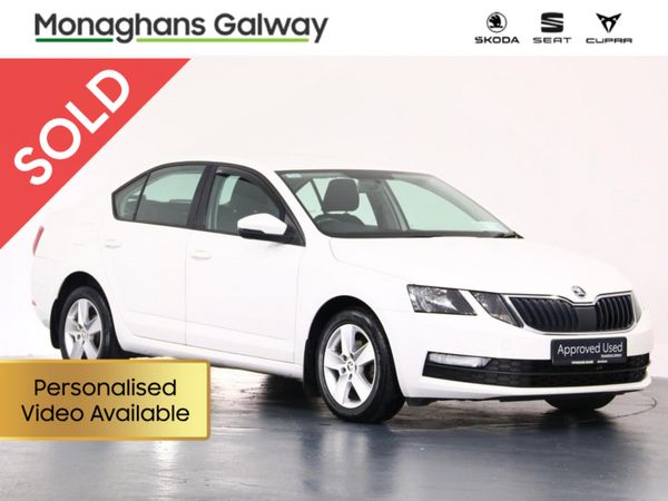 Skoda Octavia Hatchback, Diesel, 2019, White