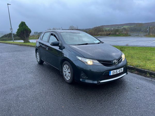 Hyundai i20 Hatchback, Petrol, 2014, Grey