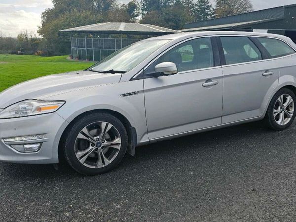 Ford Mondeo Estate, Diesel, 2013, Silver