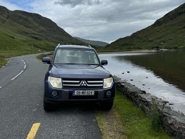 Mitsubishi Pajero SUV, Diesel, 2008, Blue