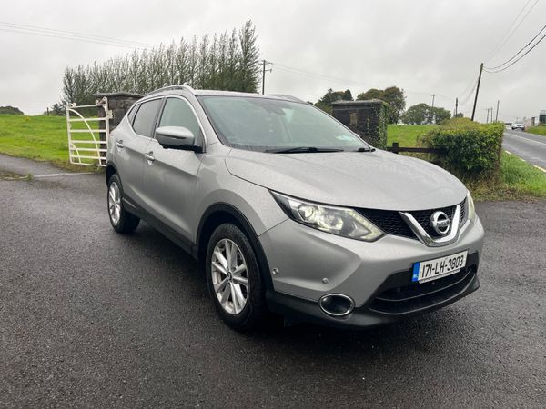 Nissan Qashqai SUV, Diesel, 2017, Silver
