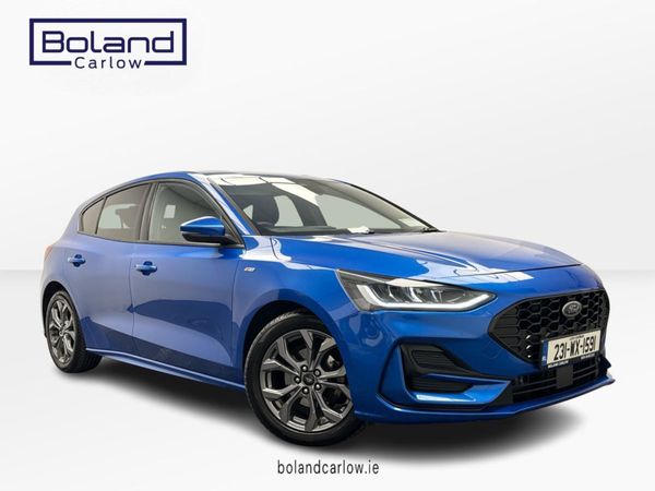 Ford Focus Hatchback, Petrol, 2023, Blue