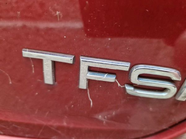 Audi A4 Saloon, Petrol, 2016, Red