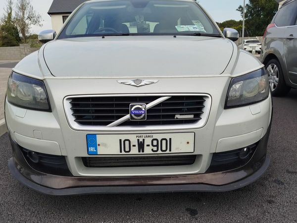 Volvo C30 Hatchback, Diesel, 2010, White