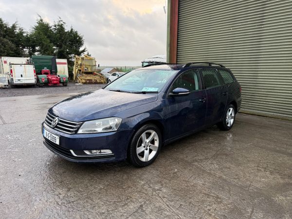 Volkswagen Passat Estate, Diesel, 2011, Blue