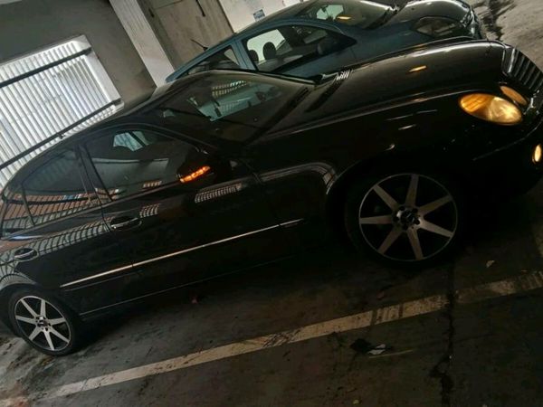 Mercedes-Benz E-Class Saloon, Petrol, 2009, Black