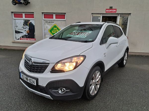 Vauxhall Mokka Hatchback, Petrol, 2015, White