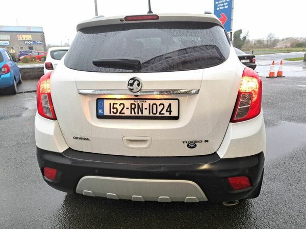 Vauxhall Mokka Hatchback, Petrol, 2015, White