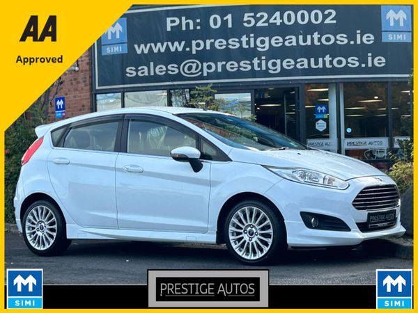 Ford Fiesta Hatchback, Petrol, 2014, White