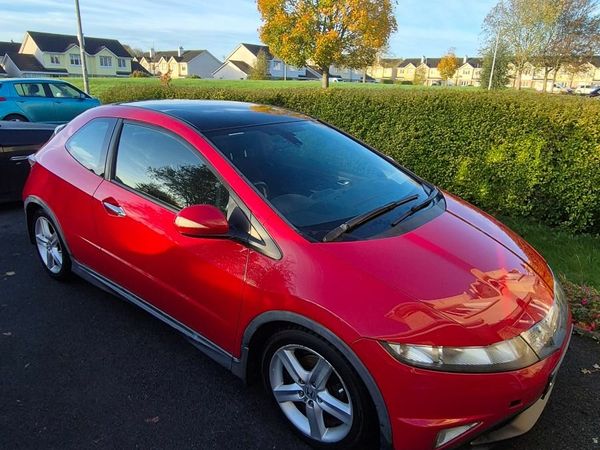 Honda Civic Hatchback, Petrol, 2008, Red