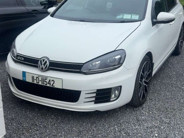 Volkswagen Golf Hatchback, Diesel, 2011, White