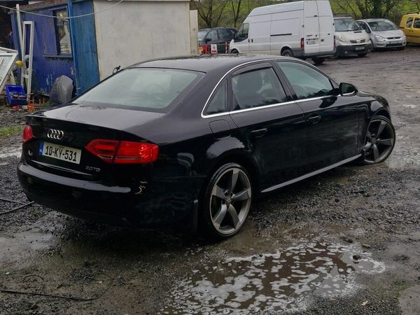 Audi A4 Saloon, Diesel, 2010, Black