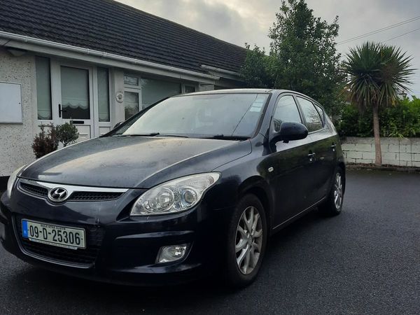 Hyundai i30 Hatchback, Diesel, 2009, Black