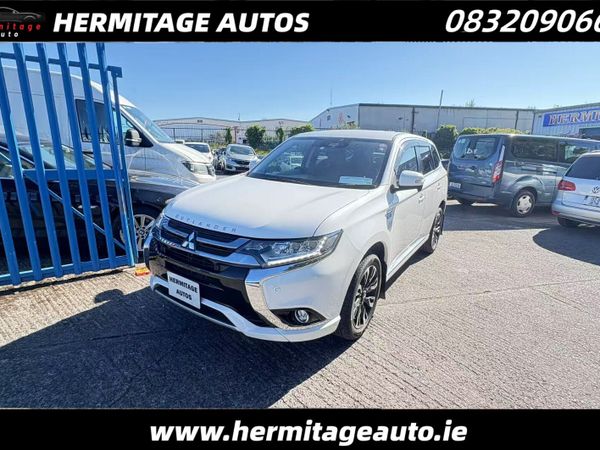 Mitsubishi Outlander SUV, Petrol Plug-in Hybrid, 2018, White