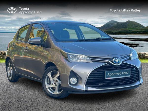 Toyota Yaris Hatchback, Petrol Hybrid, 2015, Beige