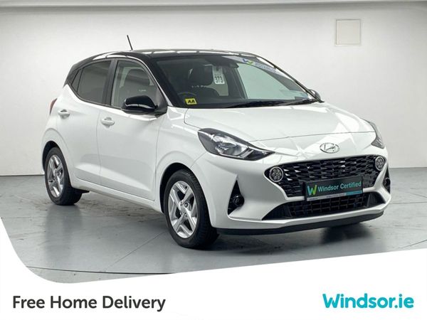 Hyundai i10 Hatchback, Petrol, 2023, White