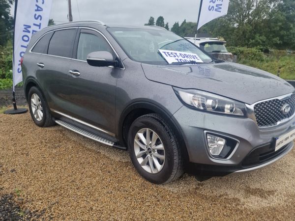 Kia Sorento SUV, Diesel, 2016, Grey