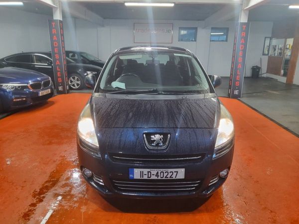 Peugeot 5008 MPV, Diesel, 2011, Blue