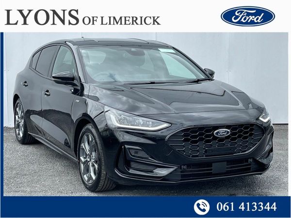 Ford Focus Hatchback, Diesel, 2025, Black