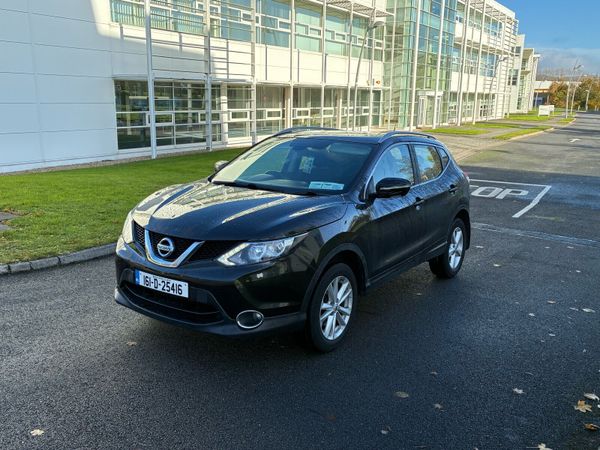 Nissan Qashqai Hatchback, Diesel, 2016, Black