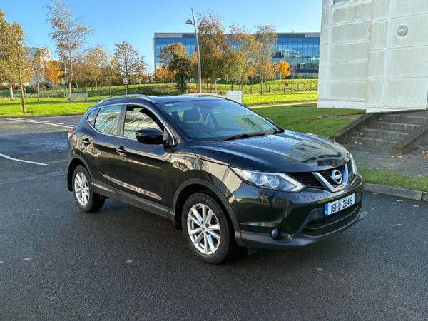 Nissan Qashqai Hatchback, Diesel, 2016, Black