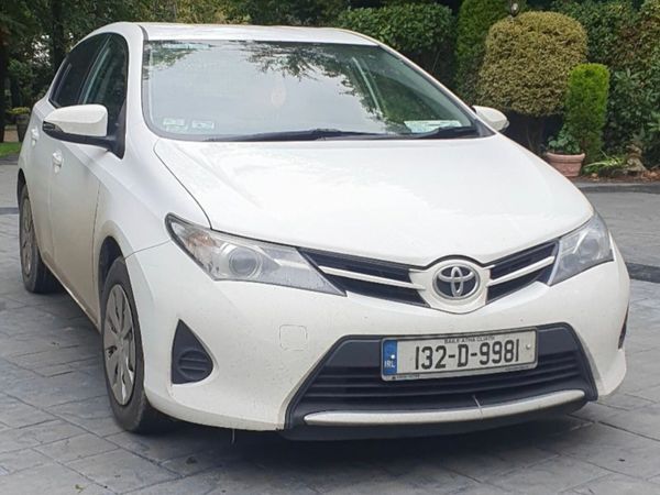 Toyota Auris Van, Diesel, 2013, White