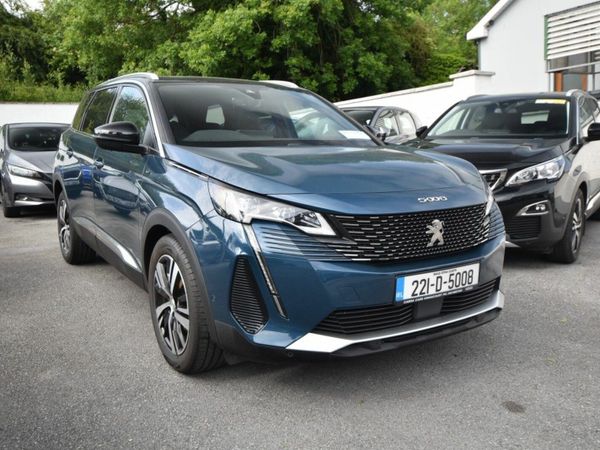 Peugeot 5008 SUV, Diesel, 2022, Blue