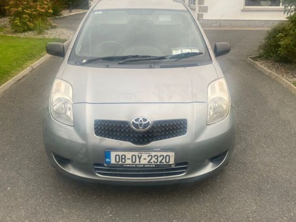 Toyota Yaris Hatchback, Petrol, 2008, Silver