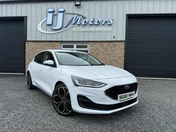 Ford Focus Hatchback, Diesel, 2022, White