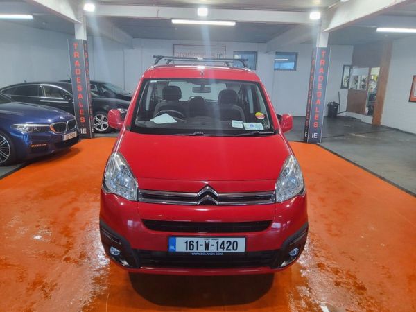 Citroen Berlingo MPV, Diesel, 2016, Red