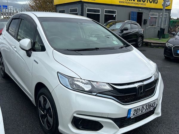 Honda Fit Hatchback, Petrol Hybrid, 2020, White