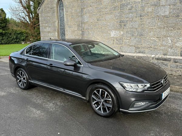Volkswagen Passat Saloon, Diesel, 2020, Grey