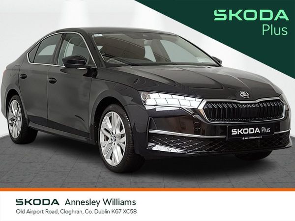 Skoda Octavia Saloon, Diesel, 2025, Black