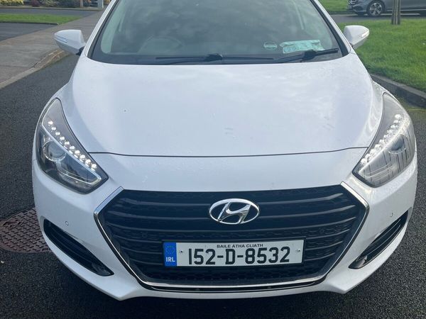 Hyundai i40 Saloon, Diesel, 2015, White